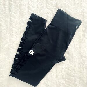 PINK Victoria’s Secret COOL & COMFY Athletic Leggings (S)